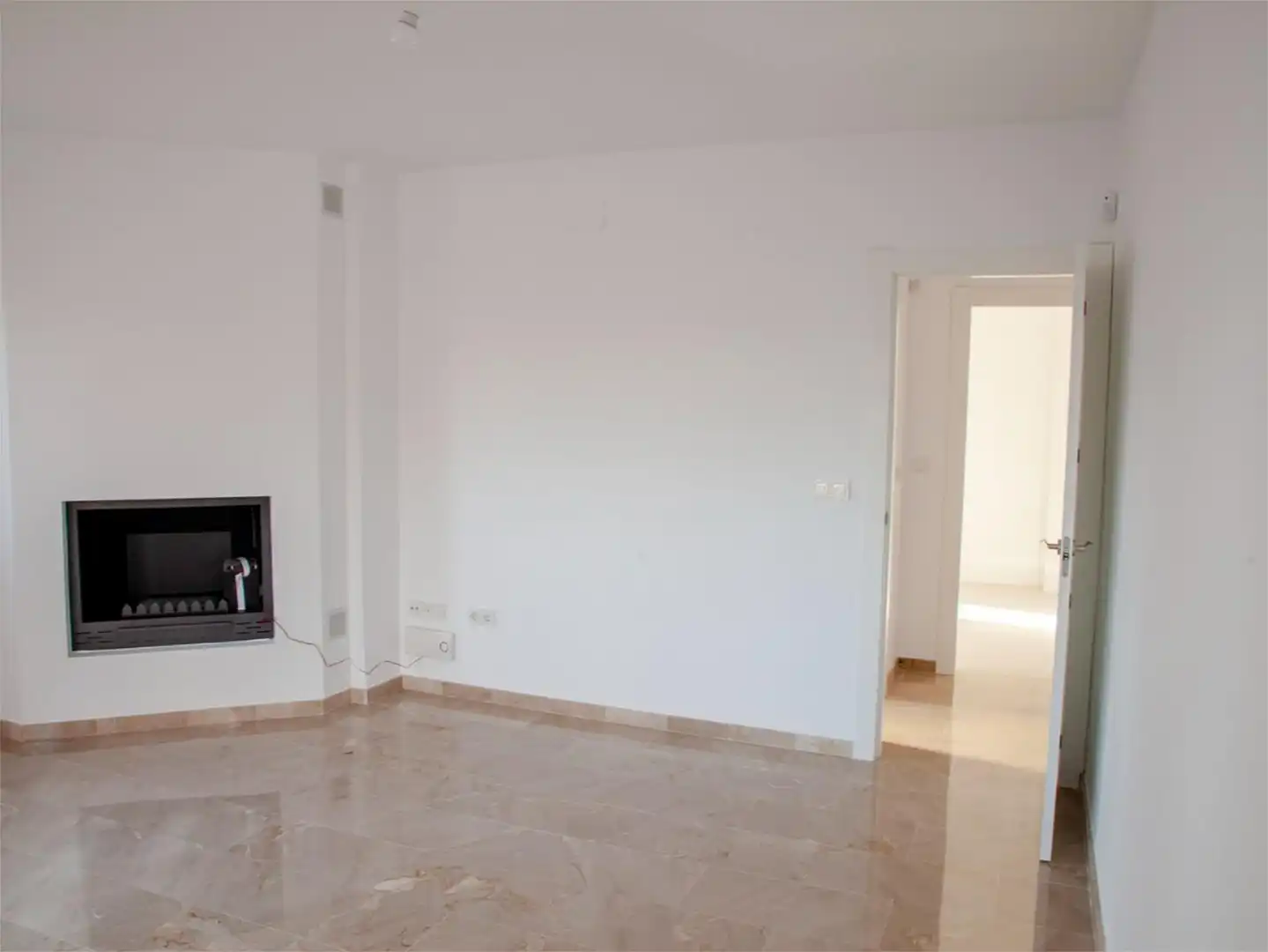 Piso en  Avenida Azalea 79 - Foto 10