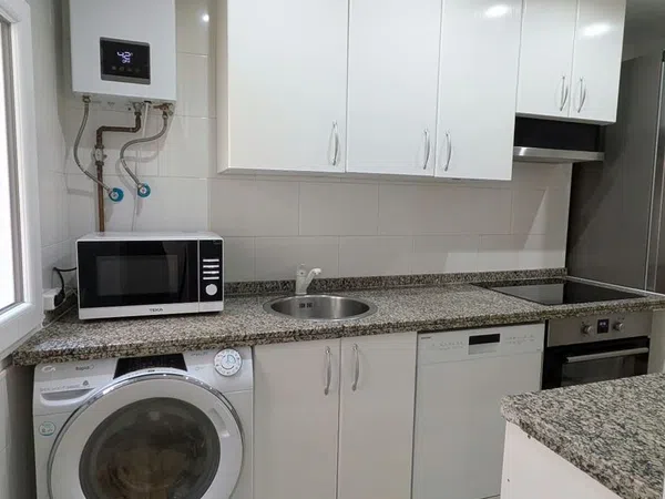 Piso en Calle del Teniente Alfonso Martínez, 1, Milán-Pumarín - Foto 19