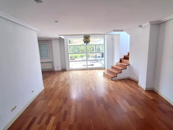 Chalet pareado en Avenida Bellas Artes, Zona norte - Foto 3