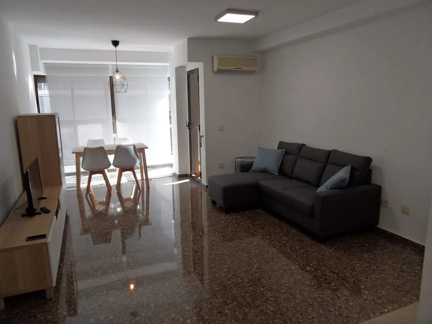 Piso en calle de Sagunt, 127 - Foto 1