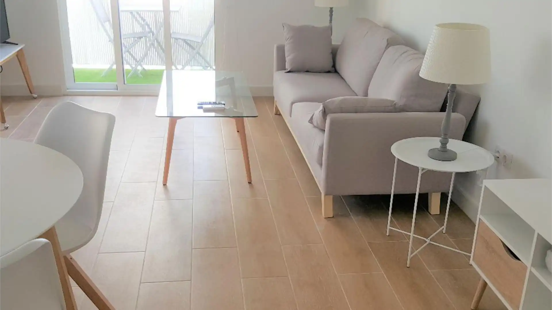 Apartamento en  Avenida Ciudad de Requena 10 - Foto 2