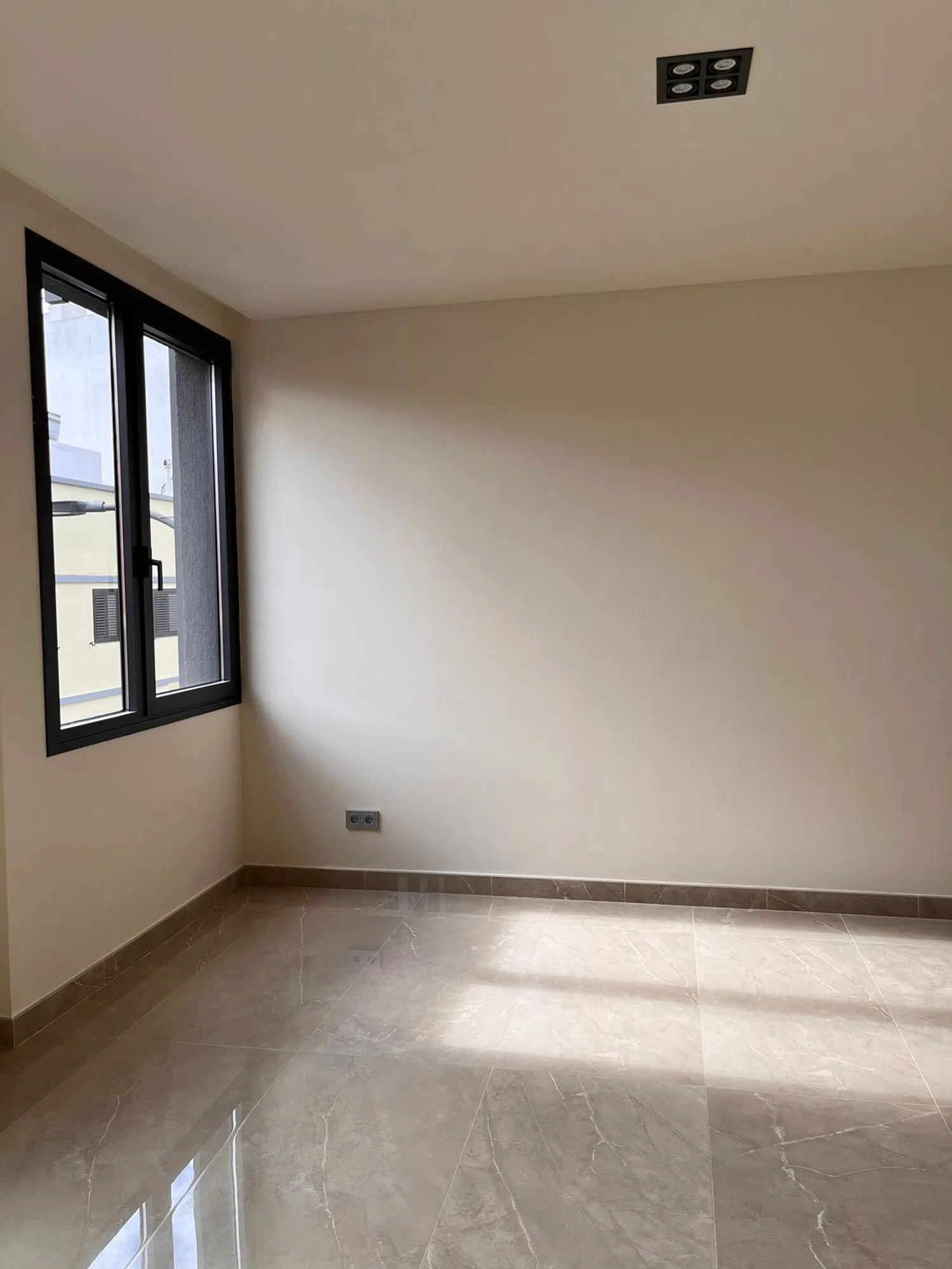Piso en avenida de Lucas Vega, 19 - Foto 2