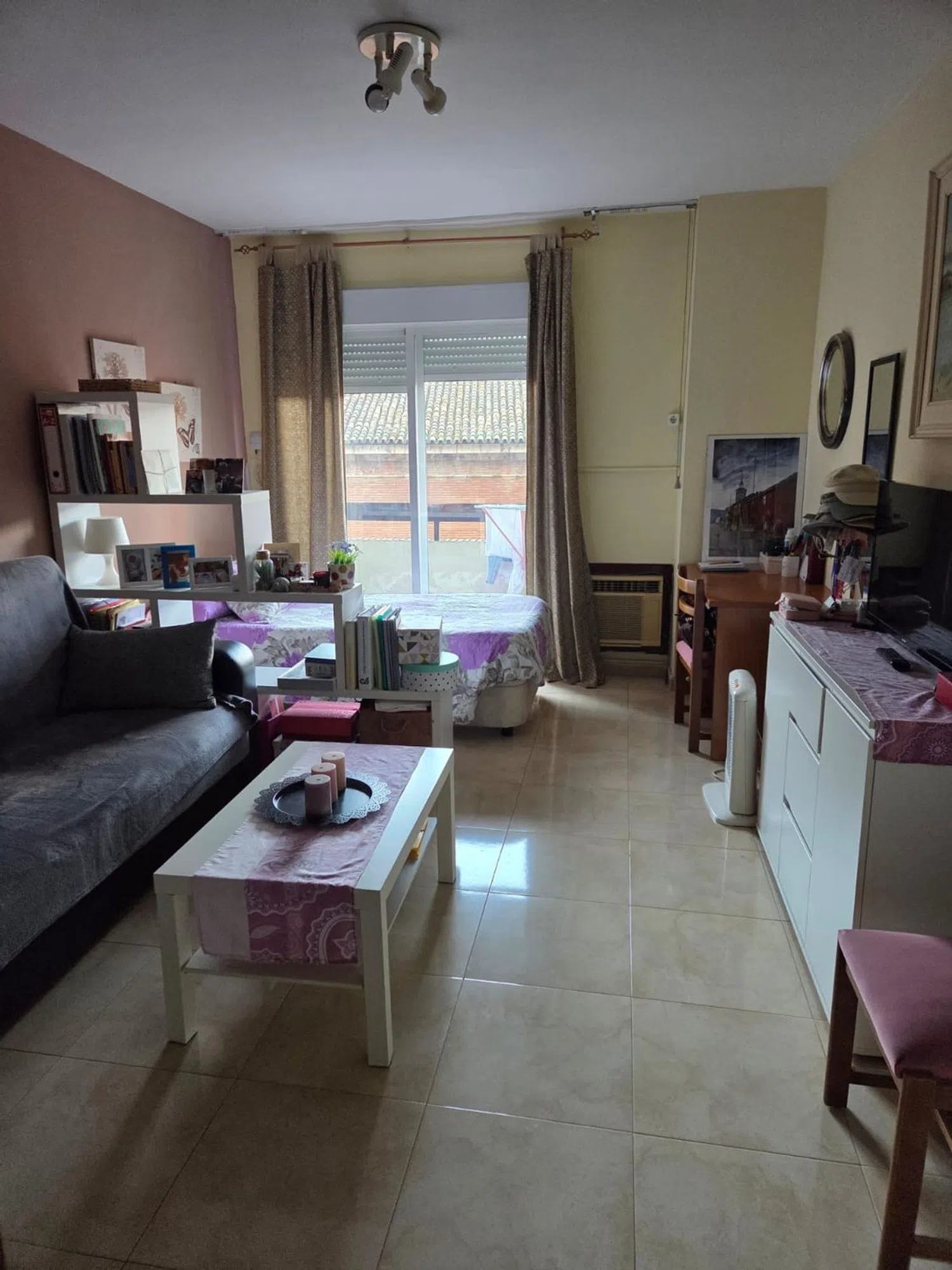 Estudio en calle Paraíso, 1 - Foto 1