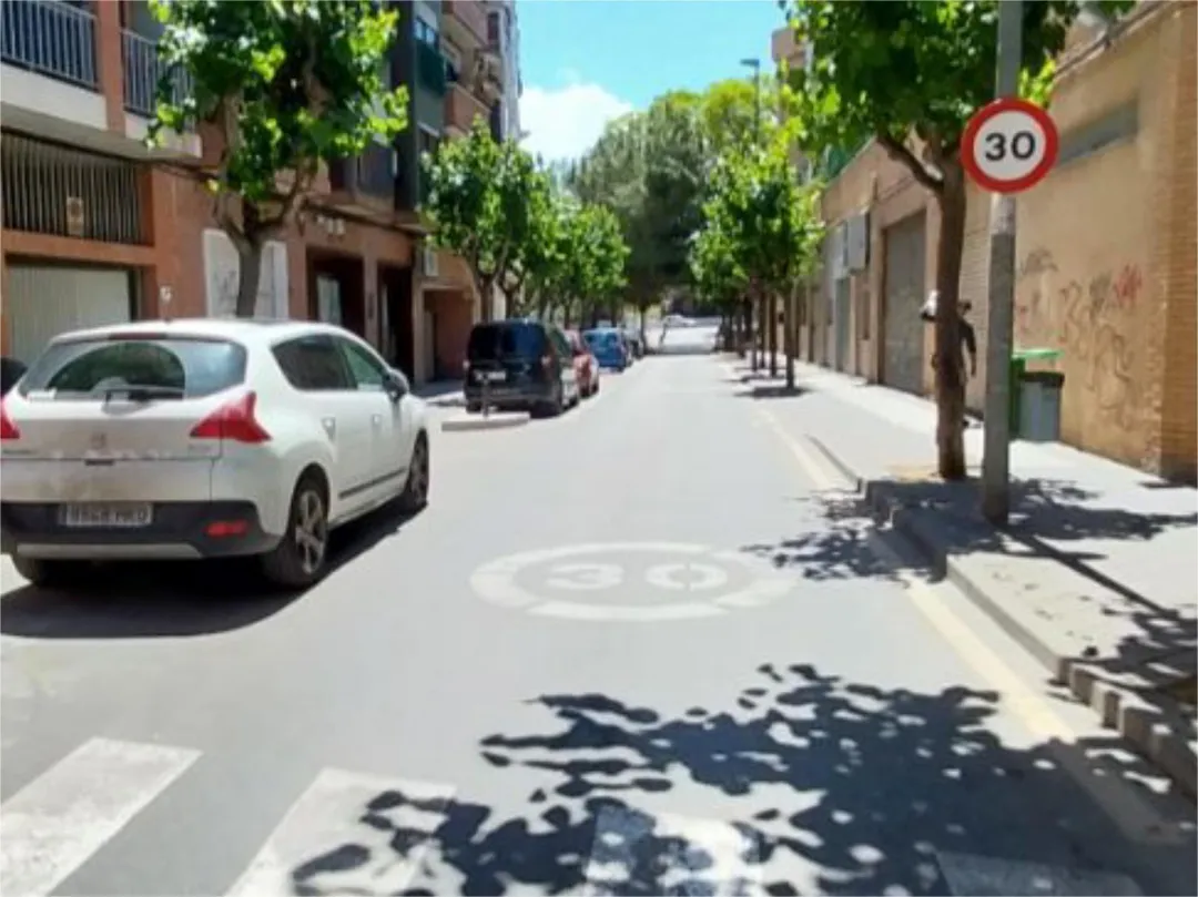 Piso en  Calle Entierro de la Sardina 16 - Foto 2