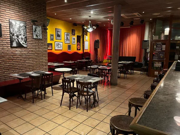 Bar de copas en traspaso en Calle del Pati del Gall, 11 - Foto 4