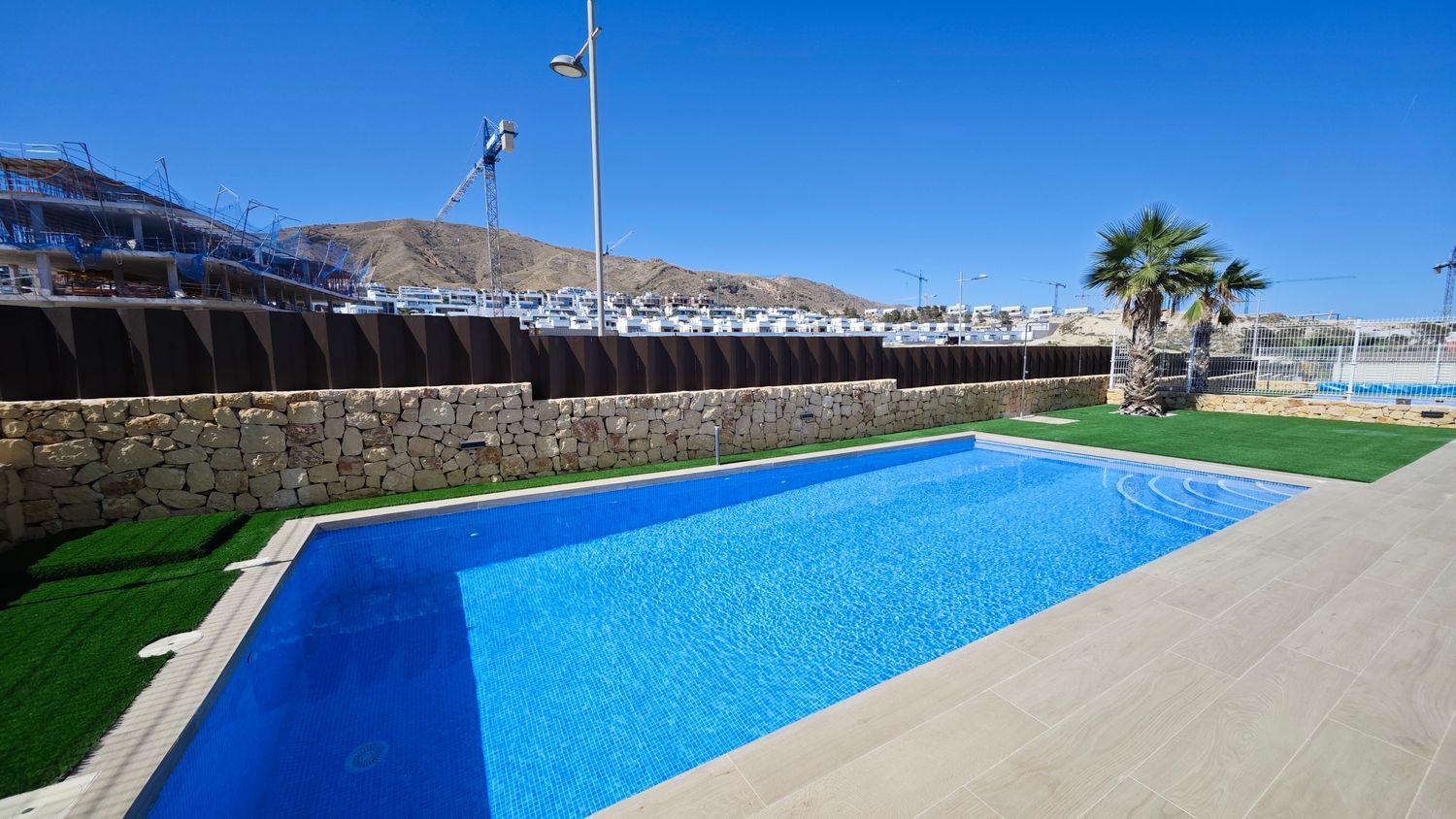 Casa independiente en calle d'Equador, 15 - Foto 7