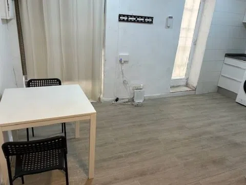 Piso en calle de l'Atlàntida, 9