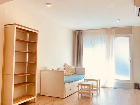 Estudio en calle de Ramon Rocafull, 106