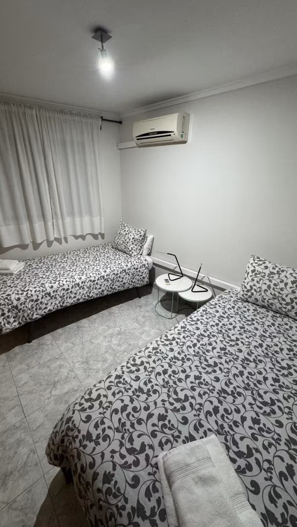 Piso en  Carrer dels Sabaters 10 - Foto 2