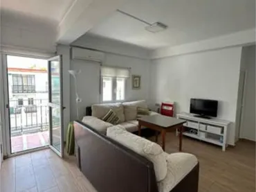 Piso en El Juncal - Foto 1