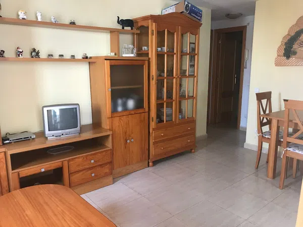Estudio en Avenida de la Safor, 3 - Foto 1