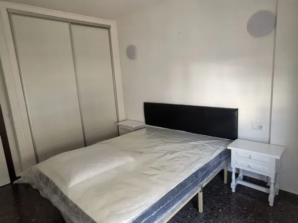 Piso en Calle Italia, 27, Ensanche-Diputación - Foto 2
