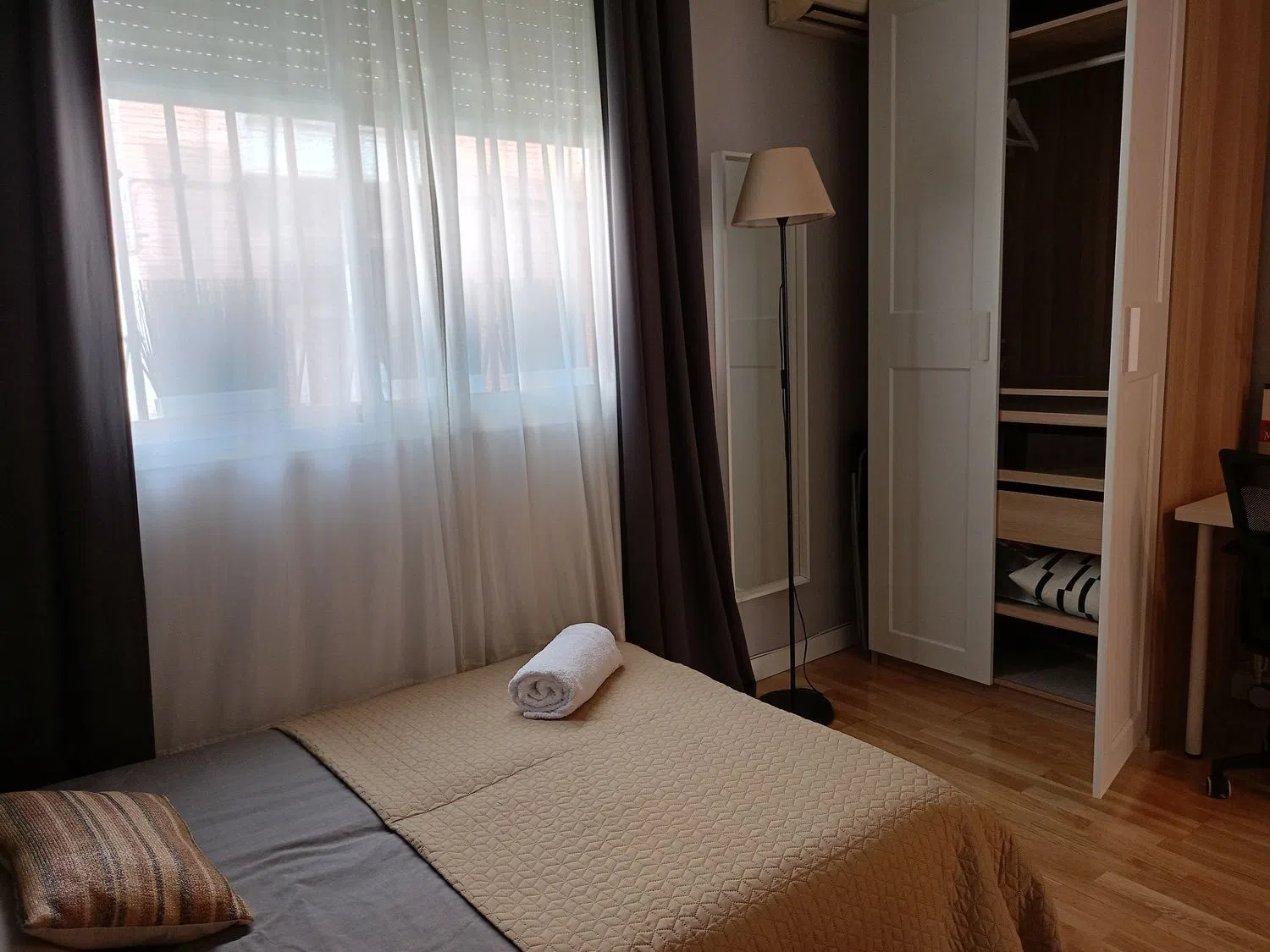Estudio en calle San Valeriano, 27 - Foto 10