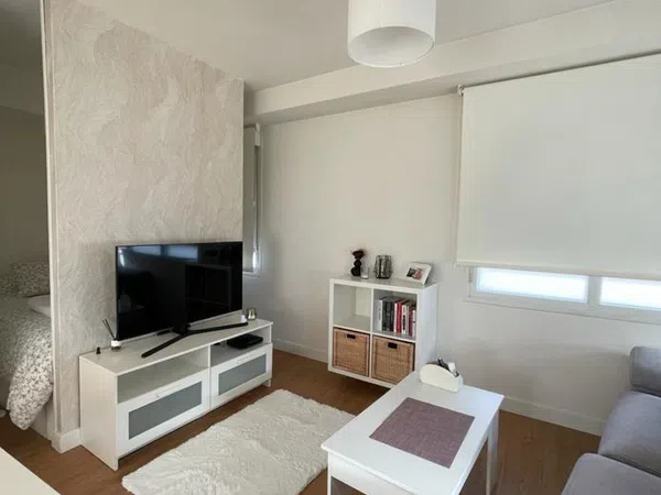 Estudio en calle la Coruña, 16 - Foto 1