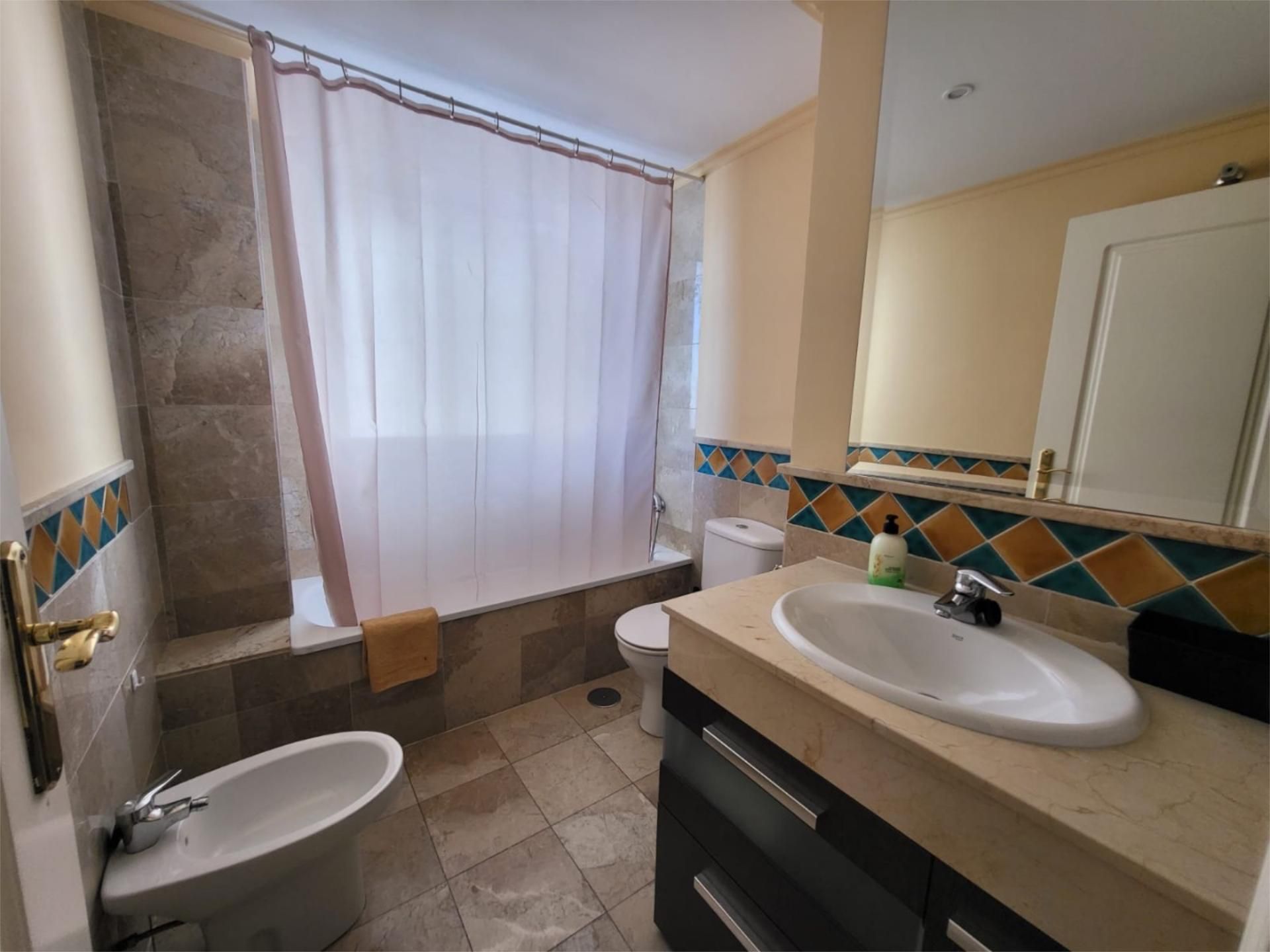 Piso en  Avenida Príncipe Salman 2 - Foto 18