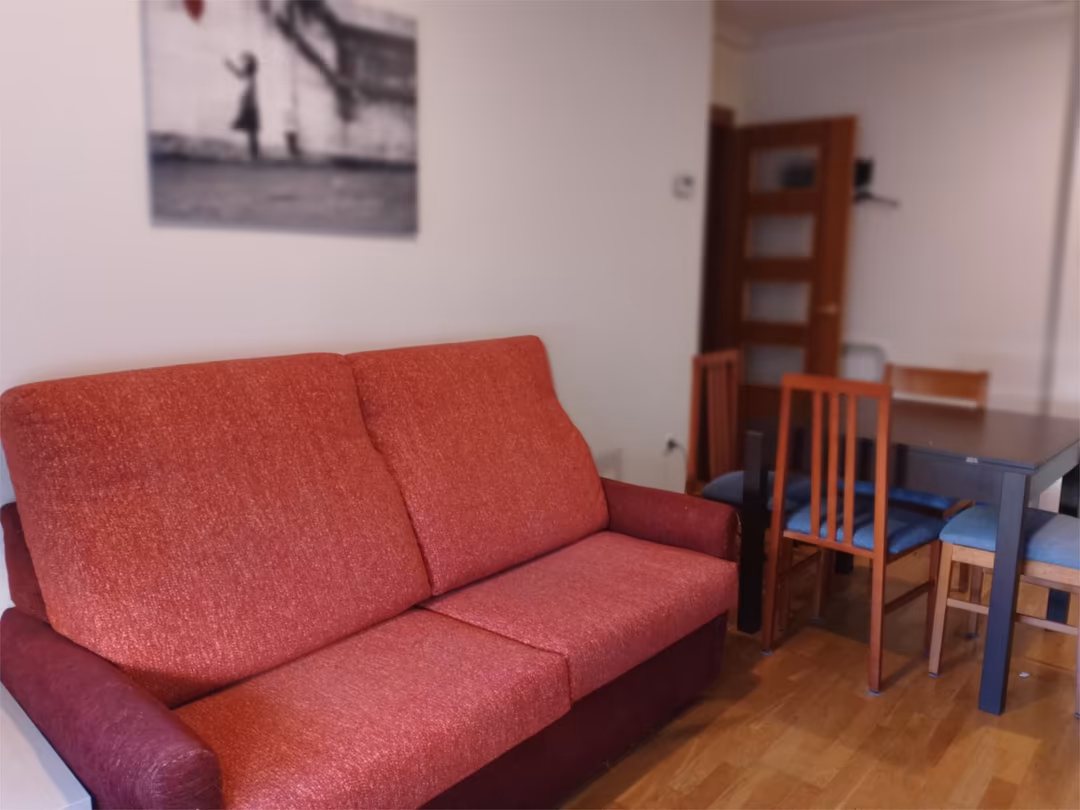 Apartamento en  Calle Conde Vermudo Núñez 18 - Foto 2