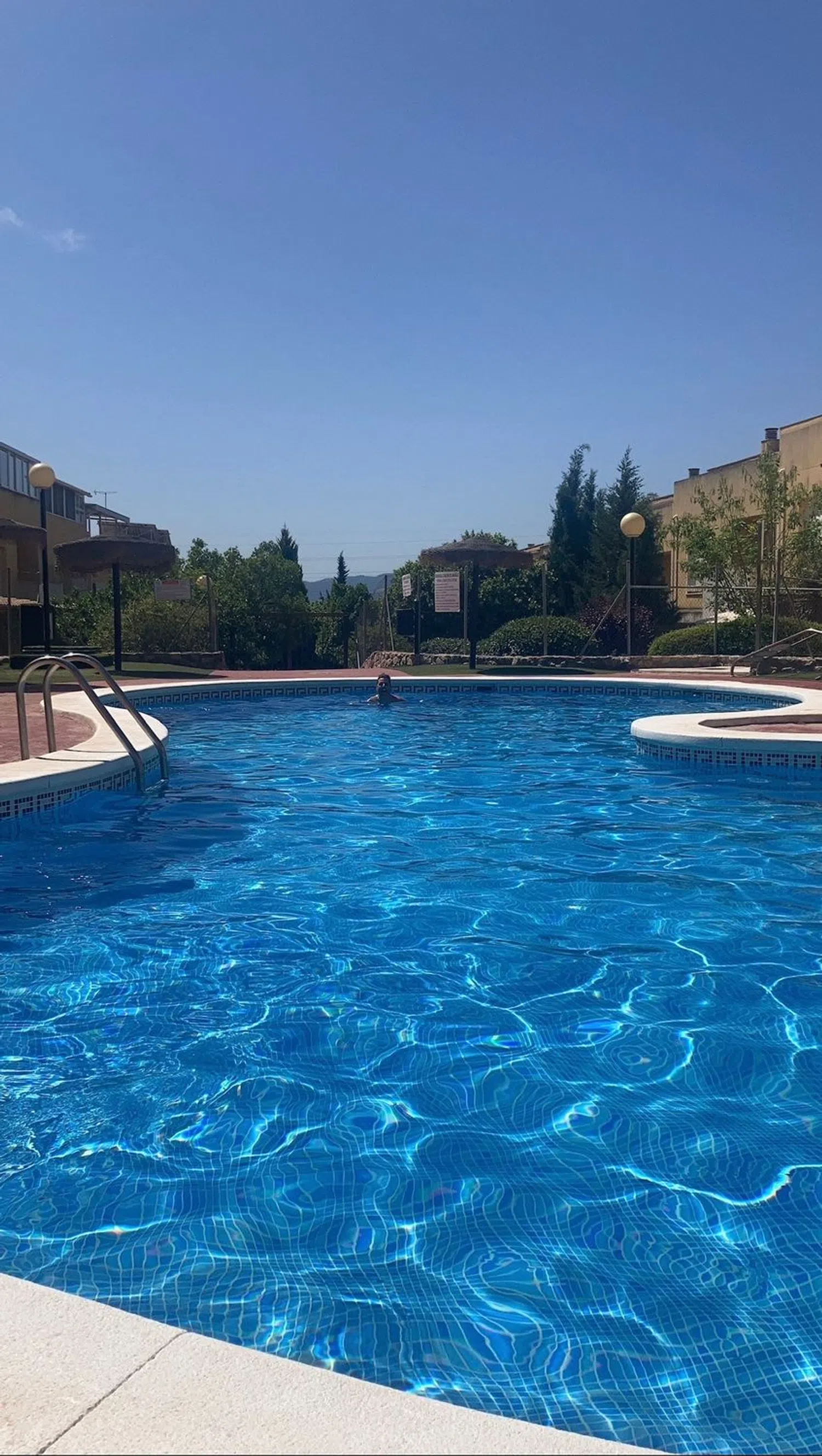 Chalet adosado en calle Rosalía de Castro, 49 - Foto 2