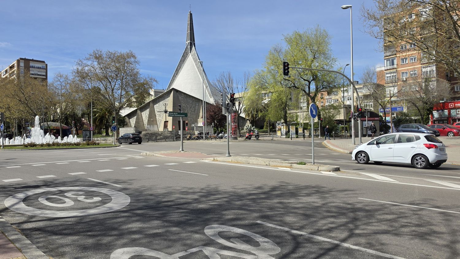 Piso en calle de Víctor de la Serna, 3 - Foto 14