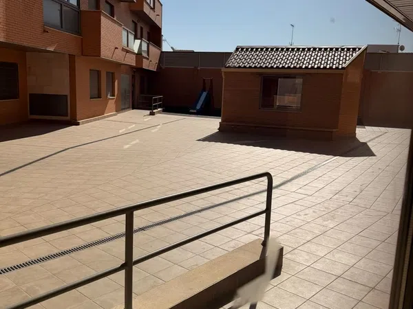 Piso en Calle Isaac Albéniz, 12 - Foto 4