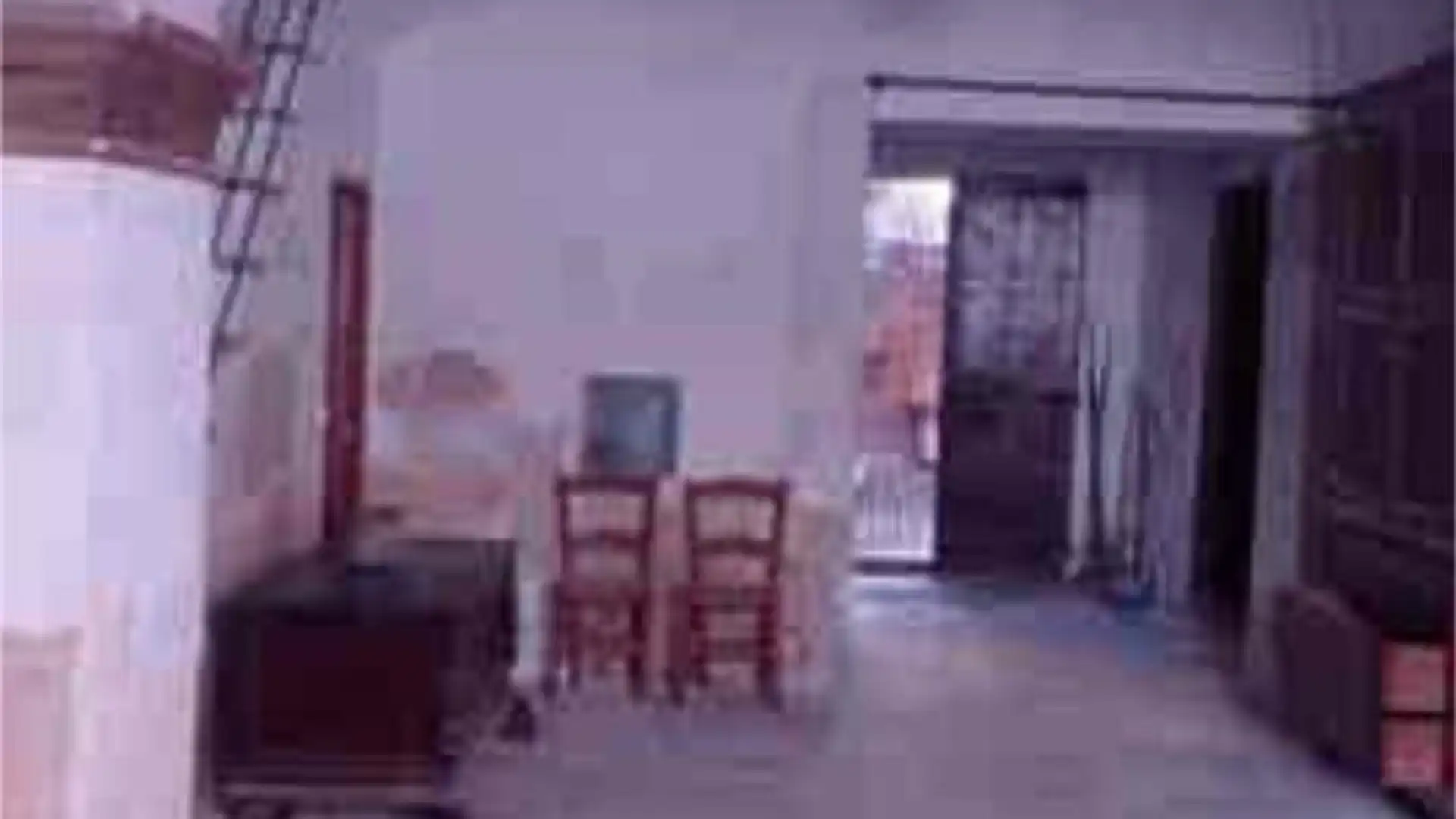 Chalet en a dos manzanas del ayuntamiento de - Foto 1