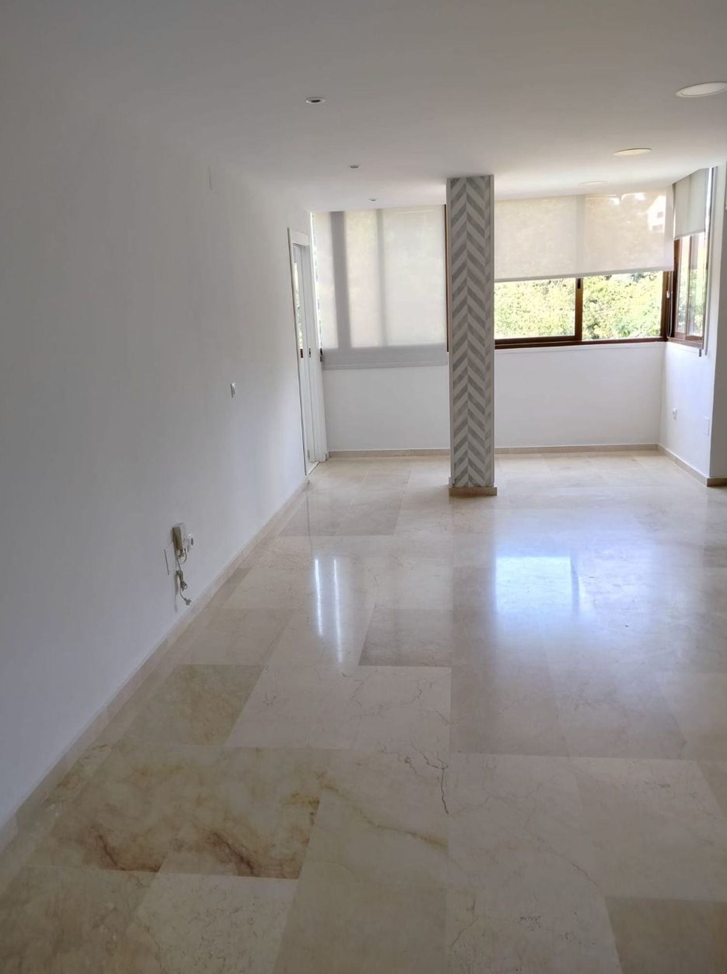 Piso en Calle Conde de las Navas - Foto 3