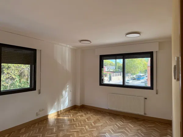 Piso en calle Veleta, 19