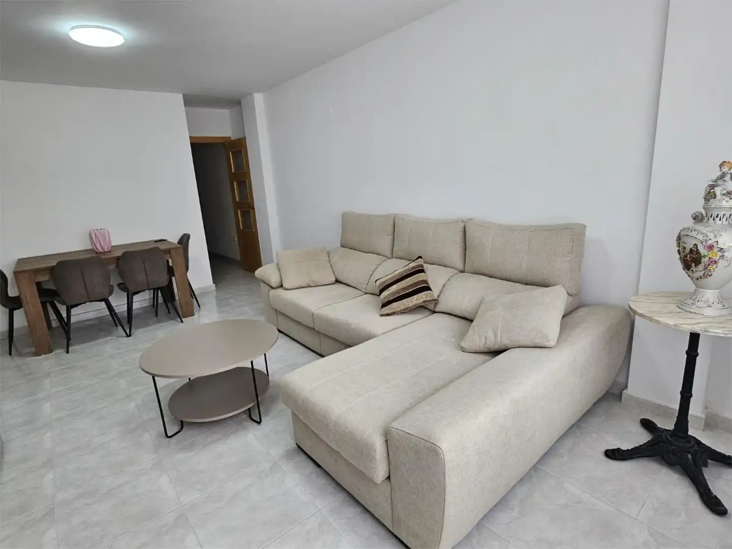 Piso en  Carrer Doctor Salcedo 108 - Foto 4