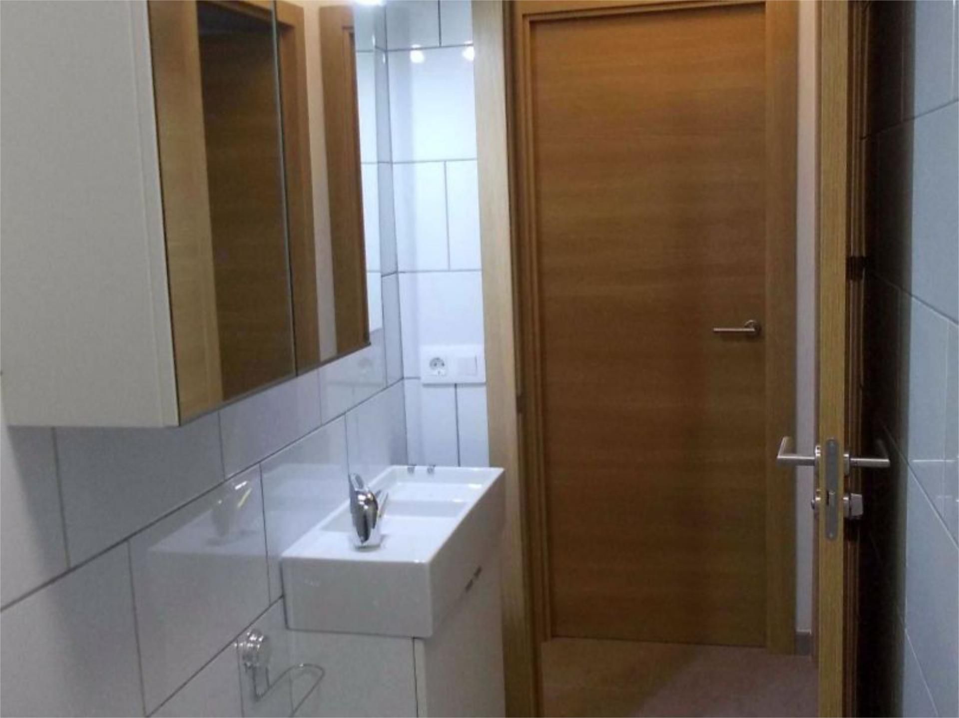 Piso en  Calle Carmen Quintana 69 - Foto 8