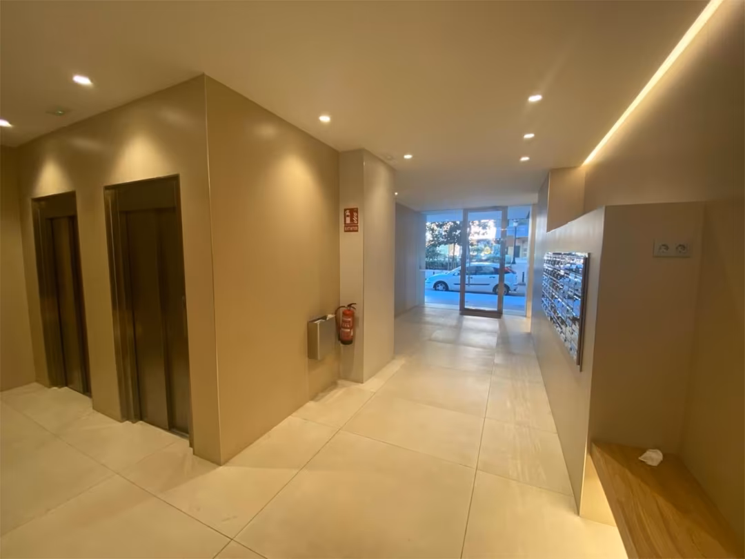 Piso en  Carrer de Bèlgica 9 - Foto 14