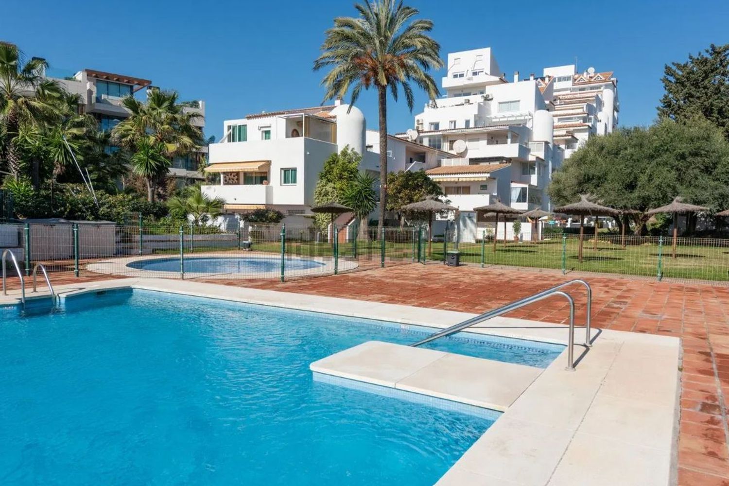 Piso en Urb. Bahia De Estepona, 340 n - Foto 26