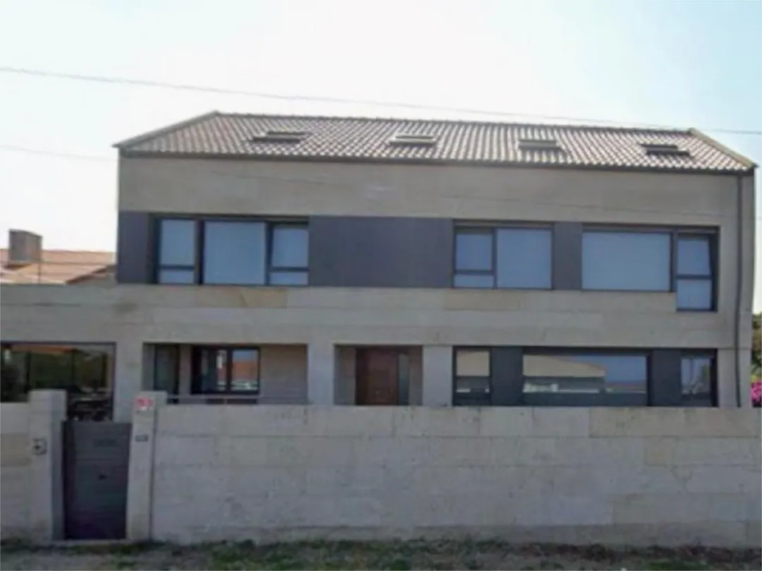 Chalet en  Avenida Ricardo Mella 363 - Foto 2