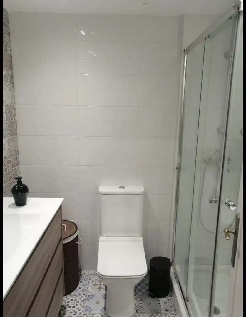 Estudio en  Avenida Rocío Jurado 1 - Foto 8