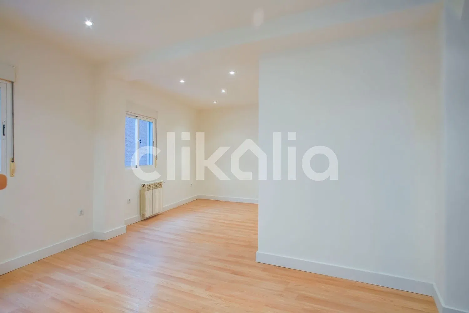 Piso en calle Núñez de Balboa - Foto 3