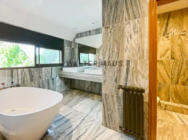 Chalet en  Carrer d'Àngel Guimerà - Foto 36