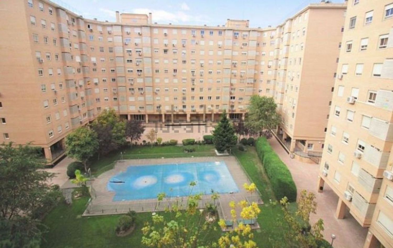 Piso en calle de Cazalegas, 5