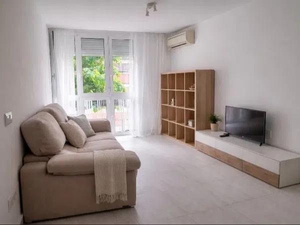 Piso en calle Emigrante, 1