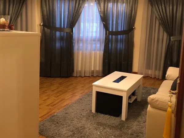 Piso en calle Santiago de Compostela, 9 - Foto 3