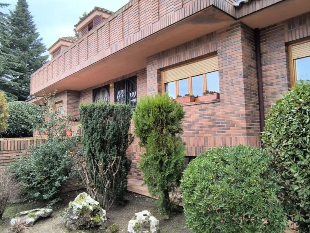 Chalet en  Avenida de Andalucía 67 - Foto 4