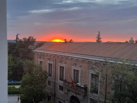Piso en plaza de la Marina Española, 4