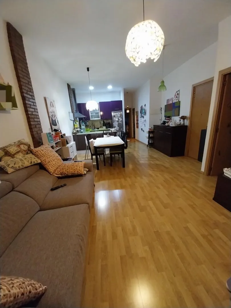 Piso en  Plaça de Jesús 20 - Foto 2