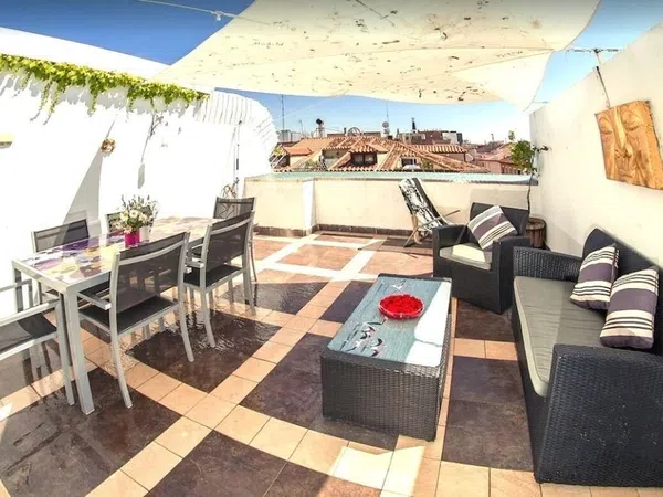 Piso en Carrera de San Jerónimo, 3