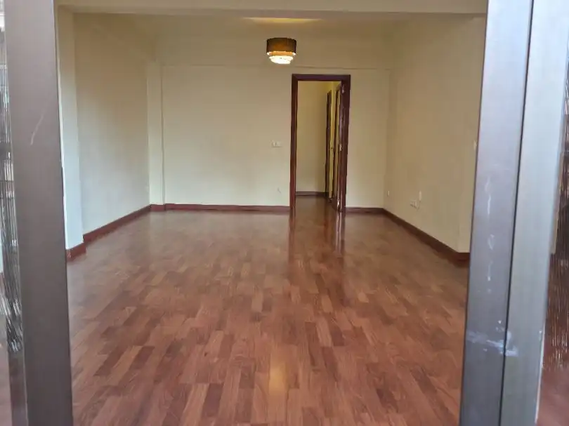 Piso en  Carrer de Ramon Muntaner 40 - Foto 10