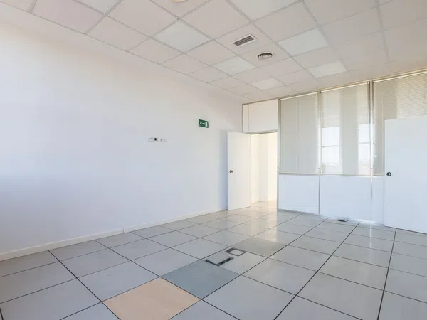 Oficina en Calle Luis Fuentes Bejarano, 60, Alcalde L. Uruñuela - Palacio de Congresos - Foto 20