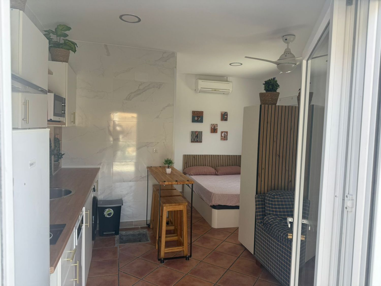 Estudio en Ronda Gijón, 7 - Foto 6