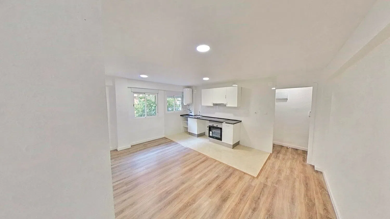 Piso en Barrio Tormos - Foto 4