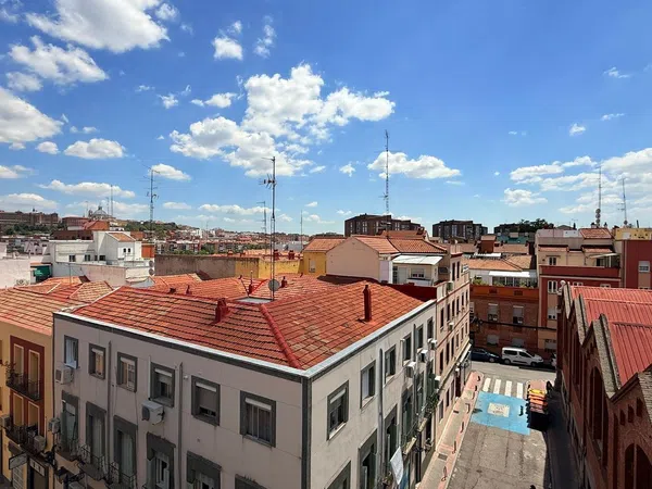Piso en calle de Doña Urraca, 18