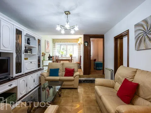 Piso en calle Tomelloso