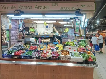 Local comercial en  Avenida Alfonso El Sabio 10 - Foto 2