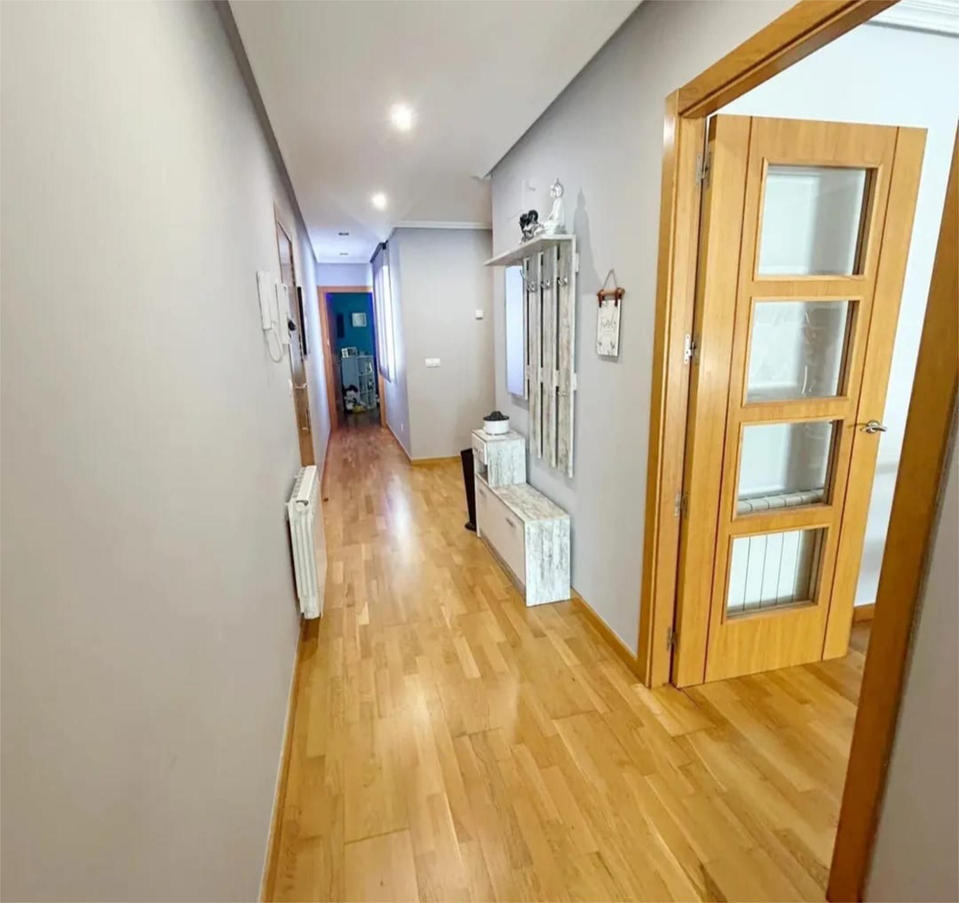 Piso en  Calle Octavio Vicent Escultor 23Tri