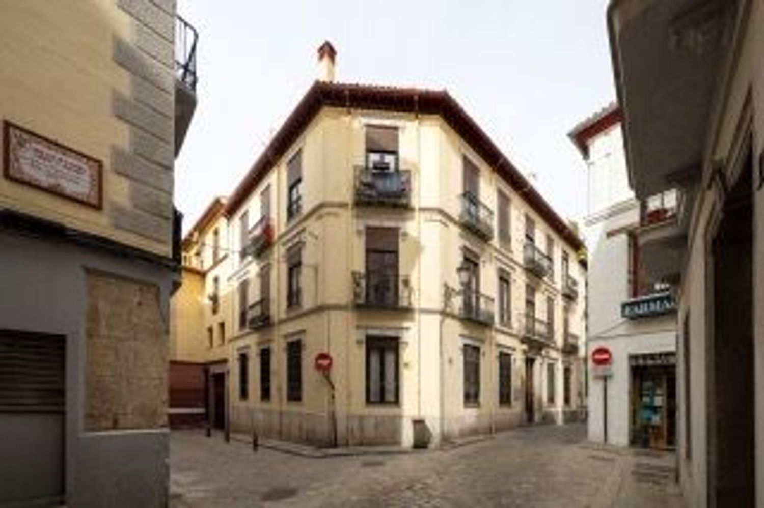 Piso en Calle Jesús y María, 8 - Foto 17